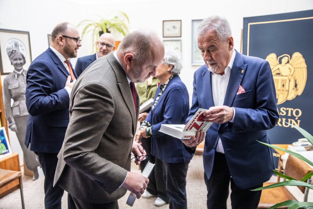 Press conference at the General Zawacka Foundation, photo by Andrzej Goiński / UMWKP