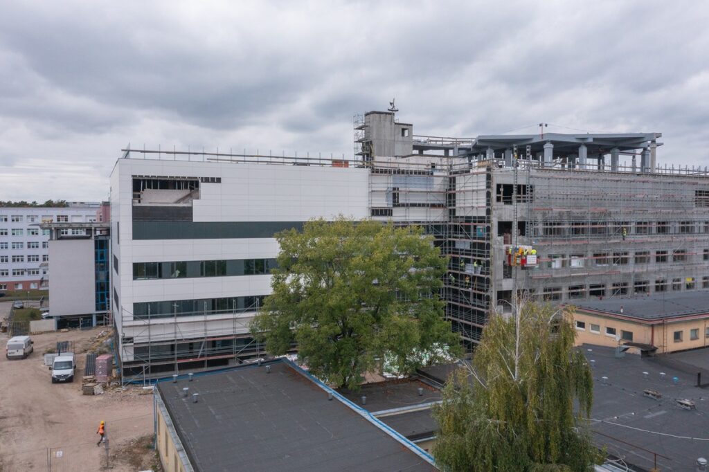 Budowa Wojewódzkiego Szpitala Specjalistycznego we Włocławku, fot. Mikołaj Kuras dla UMWKP Construction of the Regional Specialist Hospital in Włocławek, photo by Mikołaj Kuras for the UMWKP