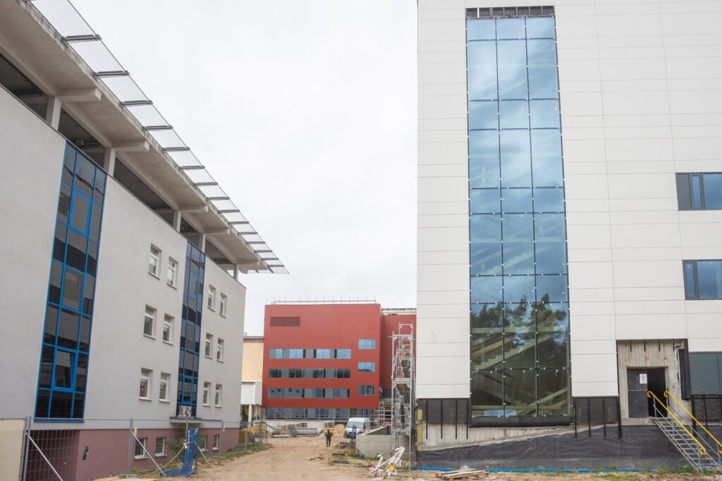 Budowa Wojewódzkiego Szpitala Specjalistycznego we Włocławku, fot. Mikołaj Kuras dla UMWKP Construction of the Regional Specialist Hospital in Włocławek, photo by Mikołaj Kuras for the UMWKP