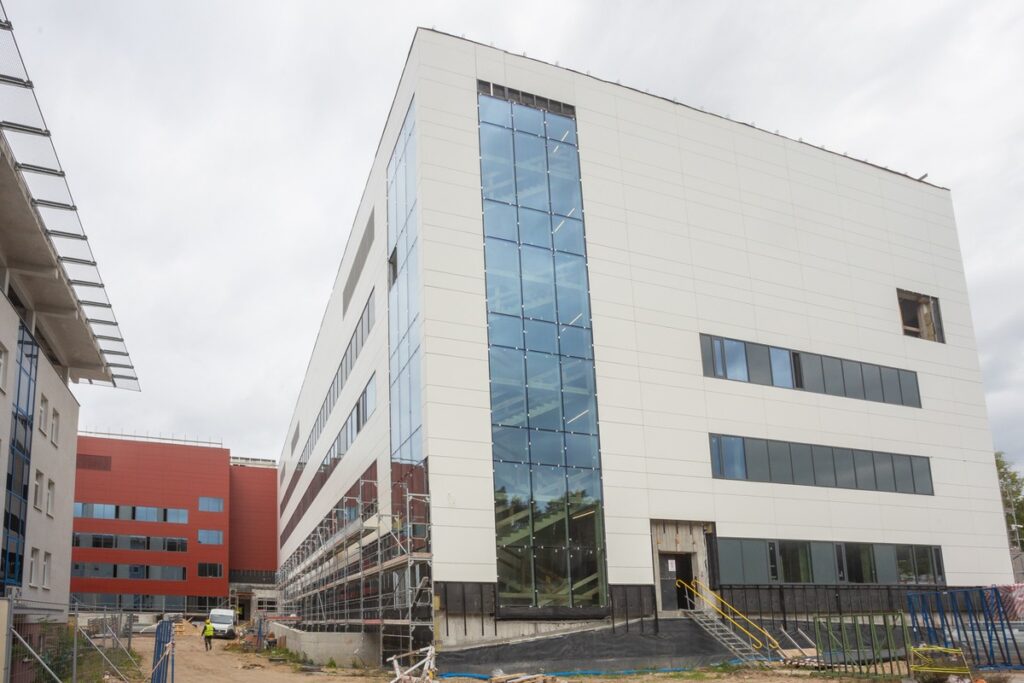 Budowa Wojewódzkiego Szpitala Specjalistycznego we Włocławku, fot. Mikołaj Kuras dla UMWKP Construction of the Regional Specialist Hospital in Włocławek, photo by Mikołaj Kuras for the UMWKP