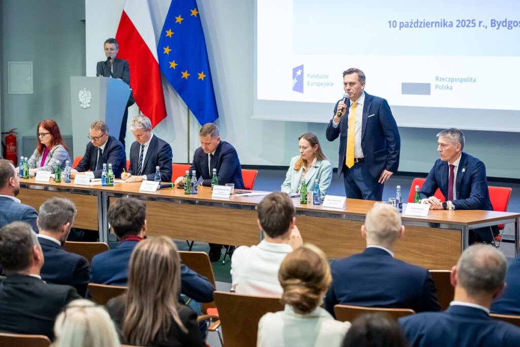 Meeting with Minister Katarzyna Pełczyńska-Nałęcz in Bydgoszcz, photo by Tomasz Czachorowski/eventphoto for UMWKP