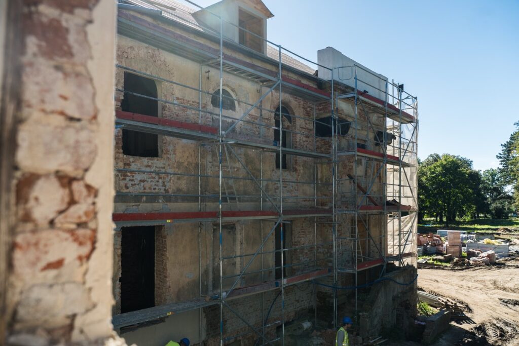 Rewitalizacja zespołu pałacowego w Nawrze, fot. Kujawsko-Pomorskie Centrum Dziedzictwa