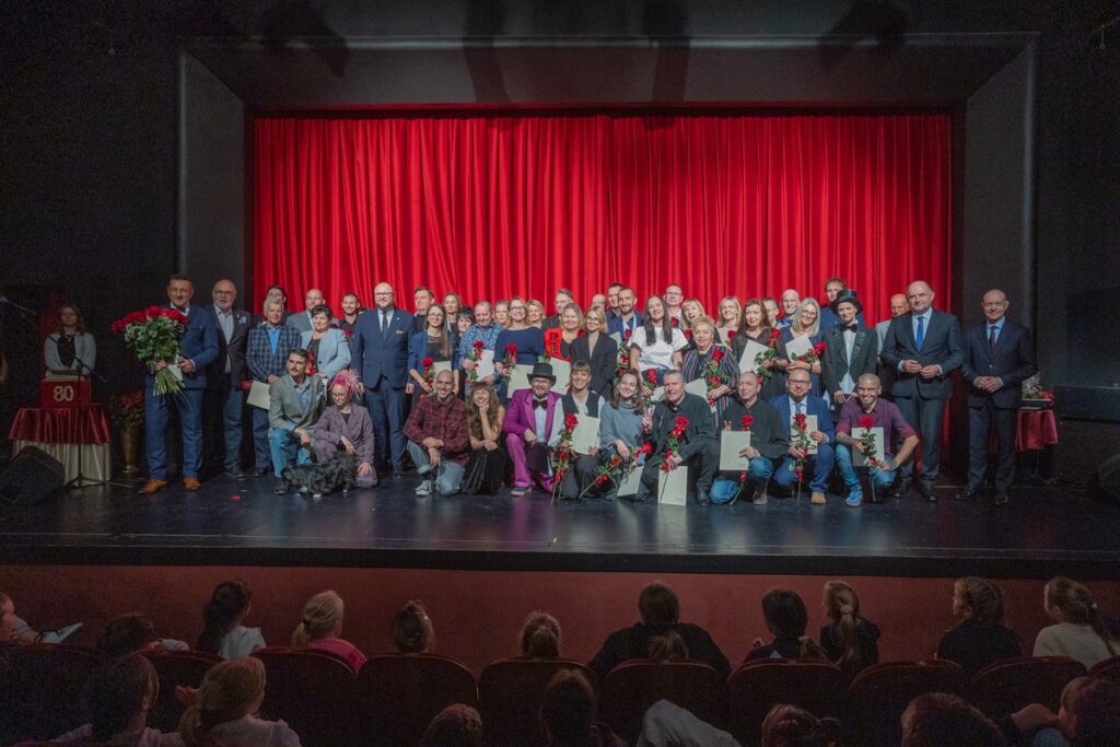 Jubileusz 80-lecia Teatru Baj Pomorski, fot. Mikołaj Kuras dla UMWKP