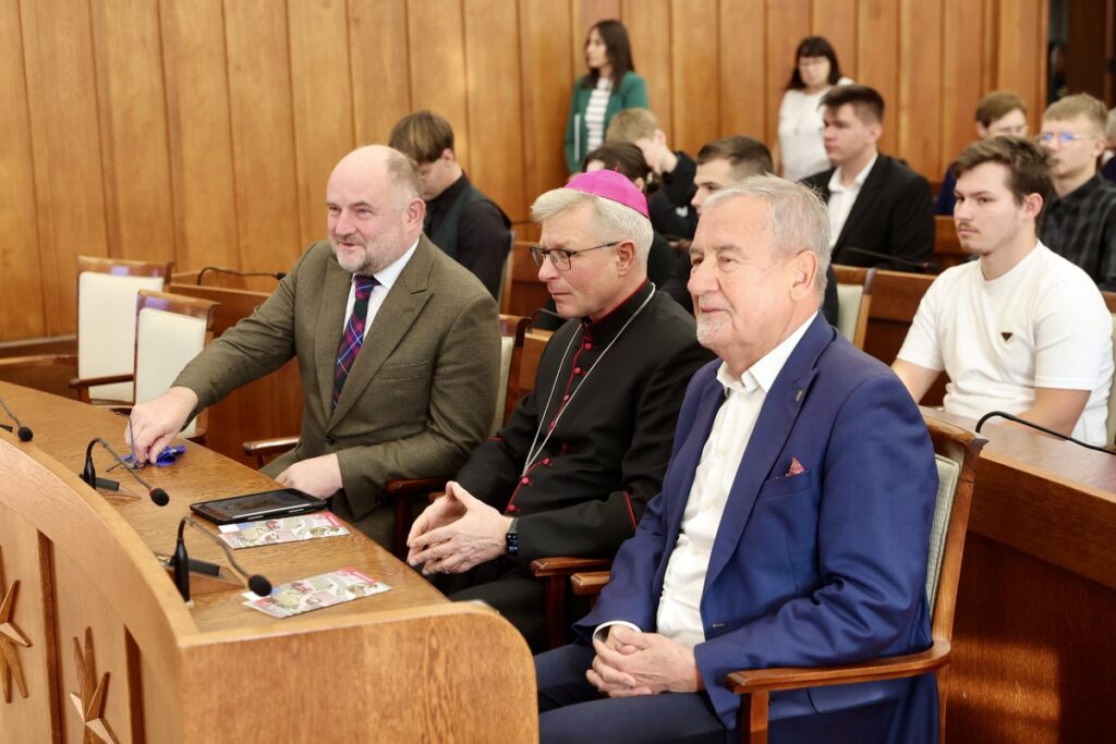 Lata święte w Kościele – konferencja naukowa w Urzędzie Marszałkowskim, fot. Andrzej Goiński/UMWKP Holy Years in the Church – Scientific Conference at the Marshal’s Office, photo by Andrzej Goiński / UMWKP
