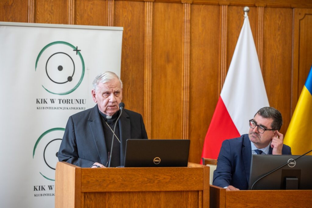 Lata święte w Kościele – konferencja naukowa w Urzędzie Marszałkowskim, fot. Andrzej Goiński/UMWKP Holy Years in the Church – Scientific Conference at the Marshal’s Office, photo by Andrzej Goiński / UMWKP