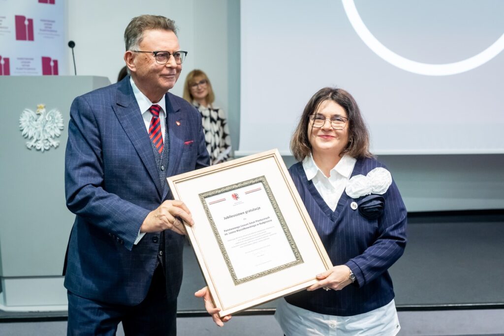 80th anniversary of the Leon Wyczółkowski State Secondary School of Fine Arts in Bydgoszcz, photo by Tomasz Czachorowski/eventphoto.com.pl for UMWKP