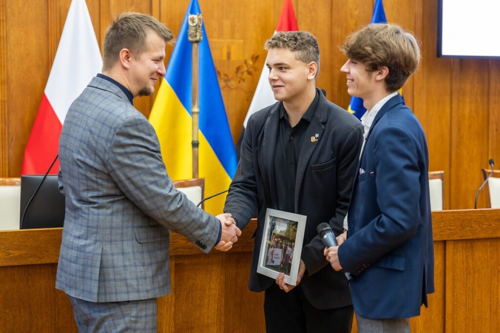 Podsumowanie V. edycji Kuźni liderów regionu, fot. Szymon Zdziebło/tarantoga.pl dla UMWKP