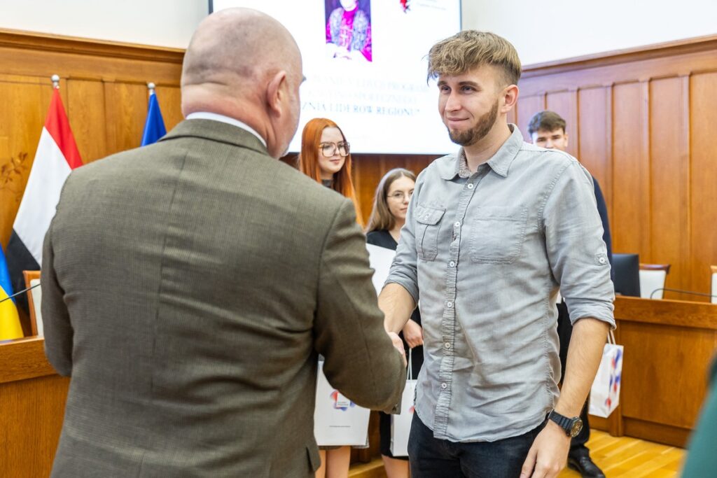 Podsumowanie V. edycji Kuźni liderów regionu, fot. Szymon Zdziebło/tarantoga.pl dla UMWKP