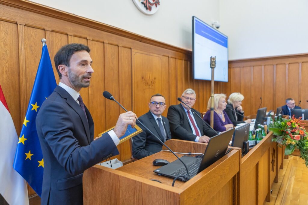 Sesja sejmiku województwa, 27 października 2025, fot. Mikołaj Kuras dla UMWKP