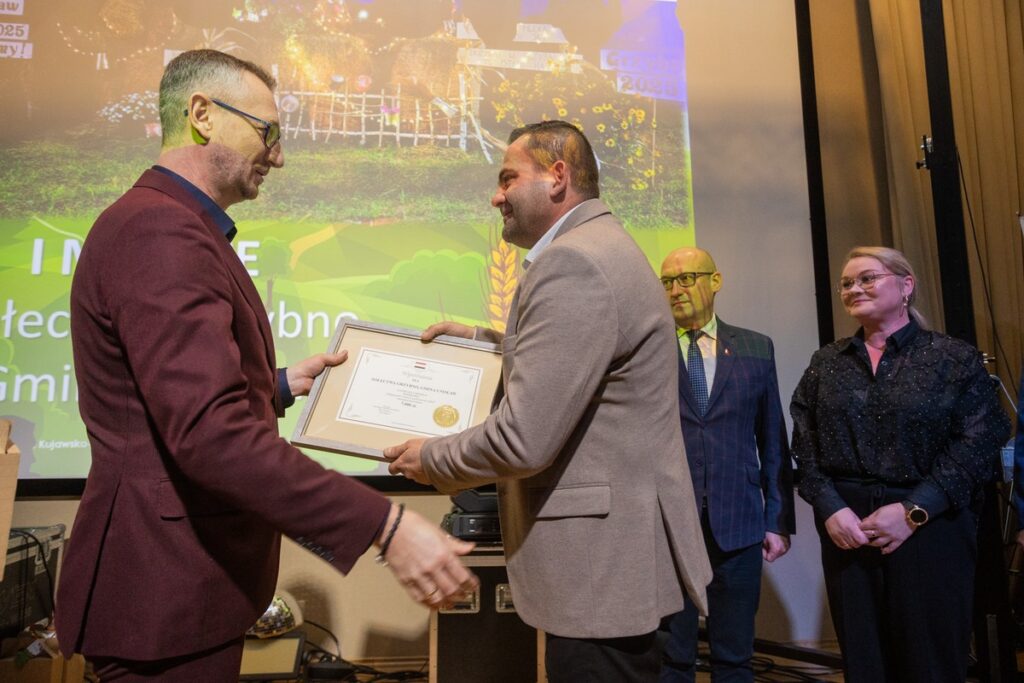 Akademia Żniwna w Karbówku, fot. Mikołaj Kuras dla UMWKP