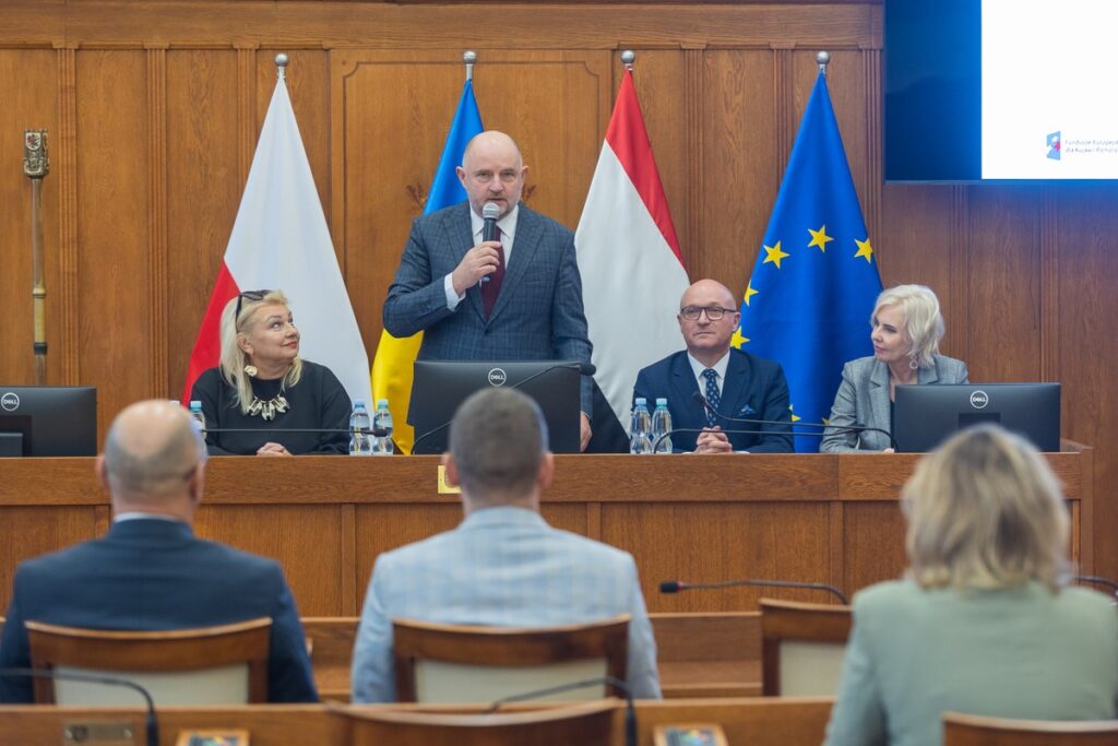 Handover of project financing agreements under FEdKP, October 29, 2025, photo by Mikołaj Kuras for the UMWKP