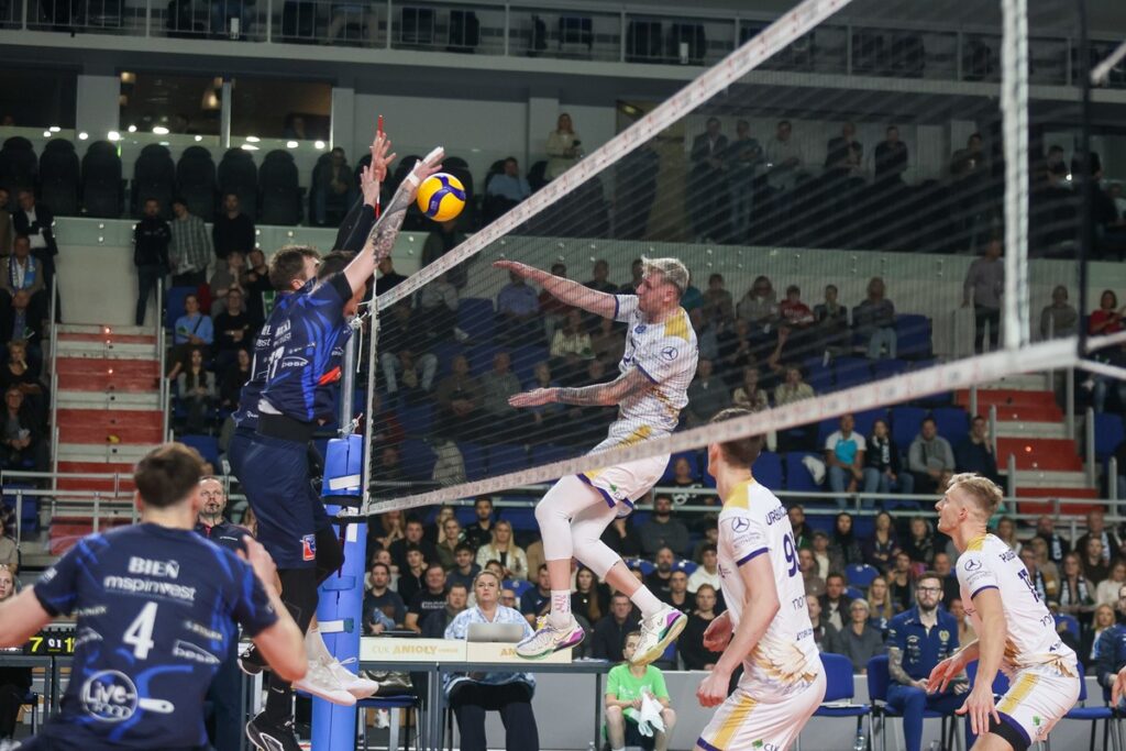 Volleyball derby between CUK Anioły Toruń and BKS Bydgoszcz