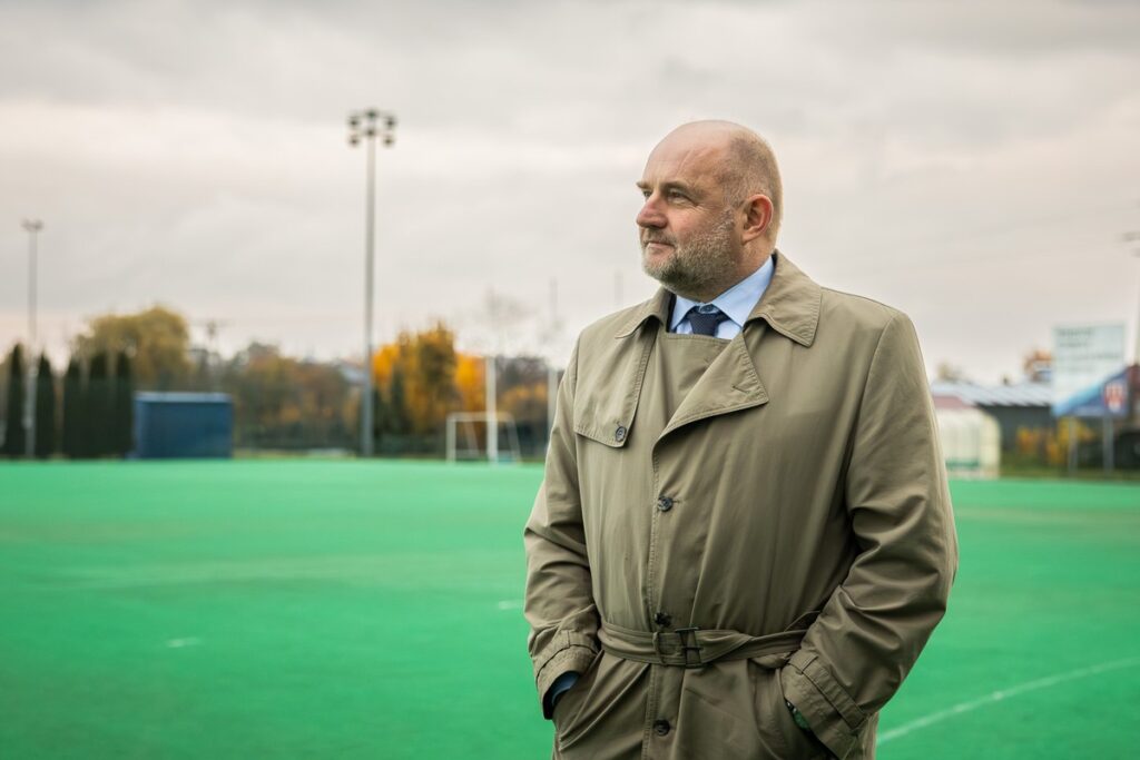 Visit to the sports facility in Gąsawa, photo by Szymon Zdziebło/tarantoga for UMWKP