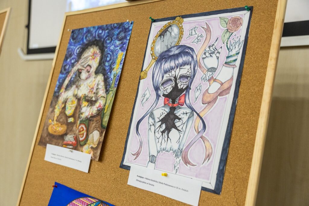 Award ceremony of the art competition “Mental Health – Express It Artistically”, photo by Szymon Zdziebło / tarantoga.pl for UWMKP