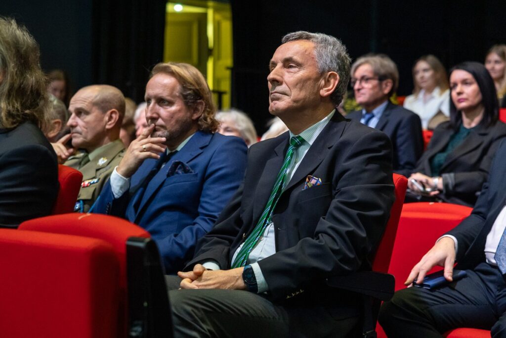 Gala otwarcia Kujawsko-Pomorskiego Forum Innowacji, Nauki, Biznesu i Samorządu, fot. Szymon Zdziebło/tarantoga.pl dla UMWKP