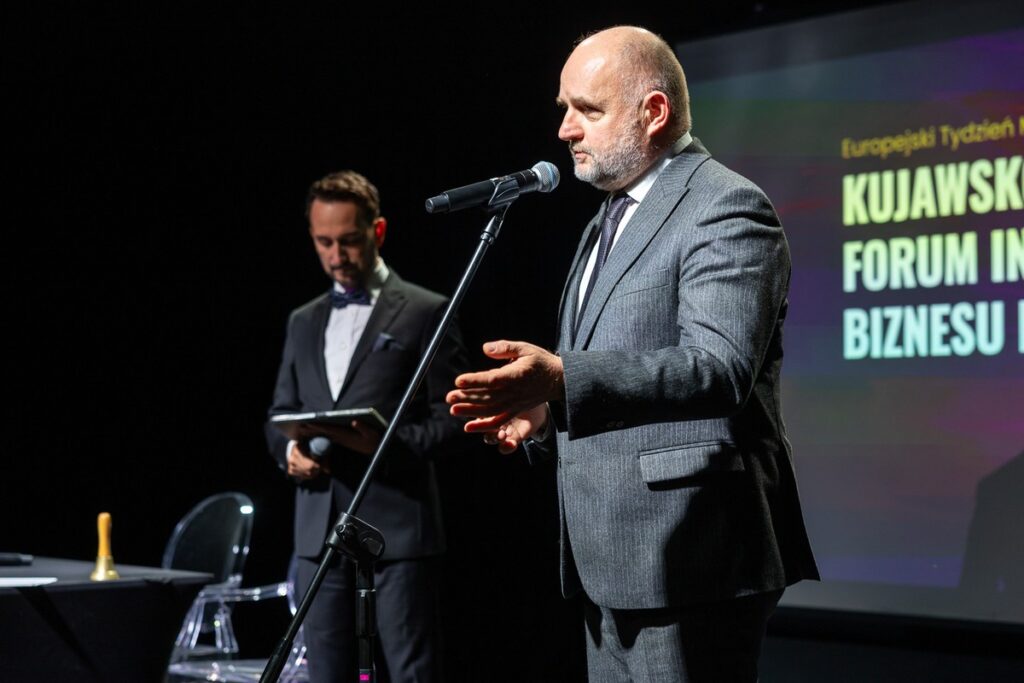 Gala otwarcia Kujawsko-Pomorskiego Forum Innowacji, Nauki, Biznesu i Samorządu, fot. Szymon Zdziebło/tarantoga.pl dla UMWKP