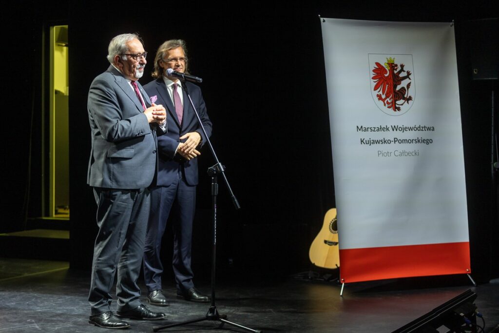 Gala otwarcia Kujawsko-Pomorskiego Forum Innowacji, Nauki, Biznesu i Samorządu, fot. Szymon Zdziebło/tarantoga.pl dla UMWKP