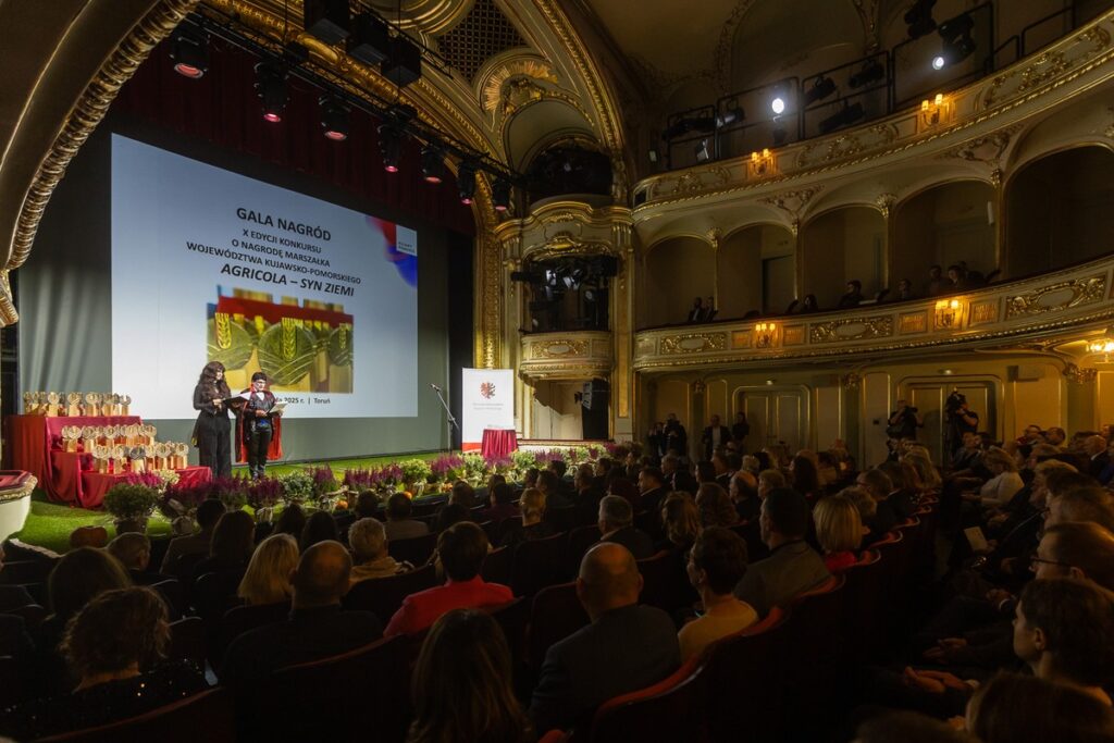 Gala wręczenia nagród w konkursie Agricola-Syn Ziemi, fot. Szymon Zdziebło/ tarantoga.pl dla UMWKP