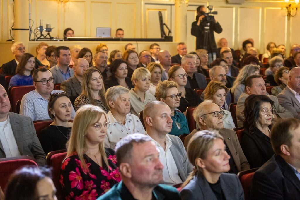 Gala wręczenia nagród w konkursie Agricola-Syn Ziemi, fot. Szymon Zdziebło/ tarantoga.pl dla UMWKP