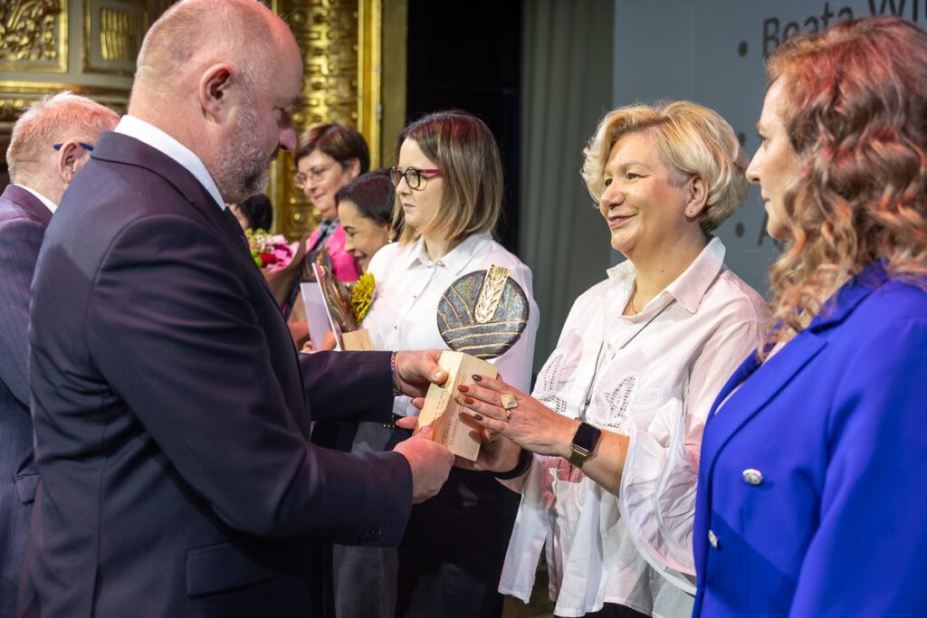 Gala wręczenia nagród w konkursie Agricola-Syn Ziemi, fot. Szymon Zdziebło/ tarantoga.pl dla UMWKP
