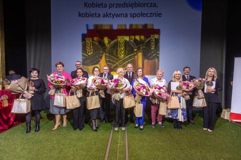 Gala wręczenia nagród w konkursie Agricola-Syn Ziemi, fot. Szymon Zdziebło/ tarantoga.pl dla UMWKP