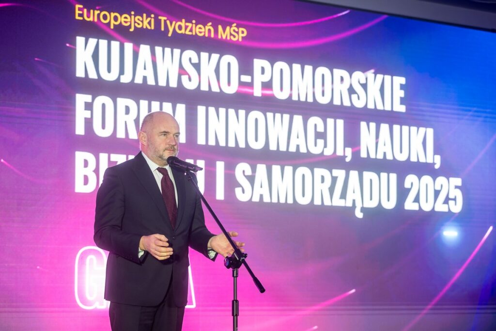 Gala wręczenia nagród konkursu „Liderzy Innowacji Pomorza i Kujaw”, fot. Szymon Zdziebło/tarantoga.pl dla UMWKP