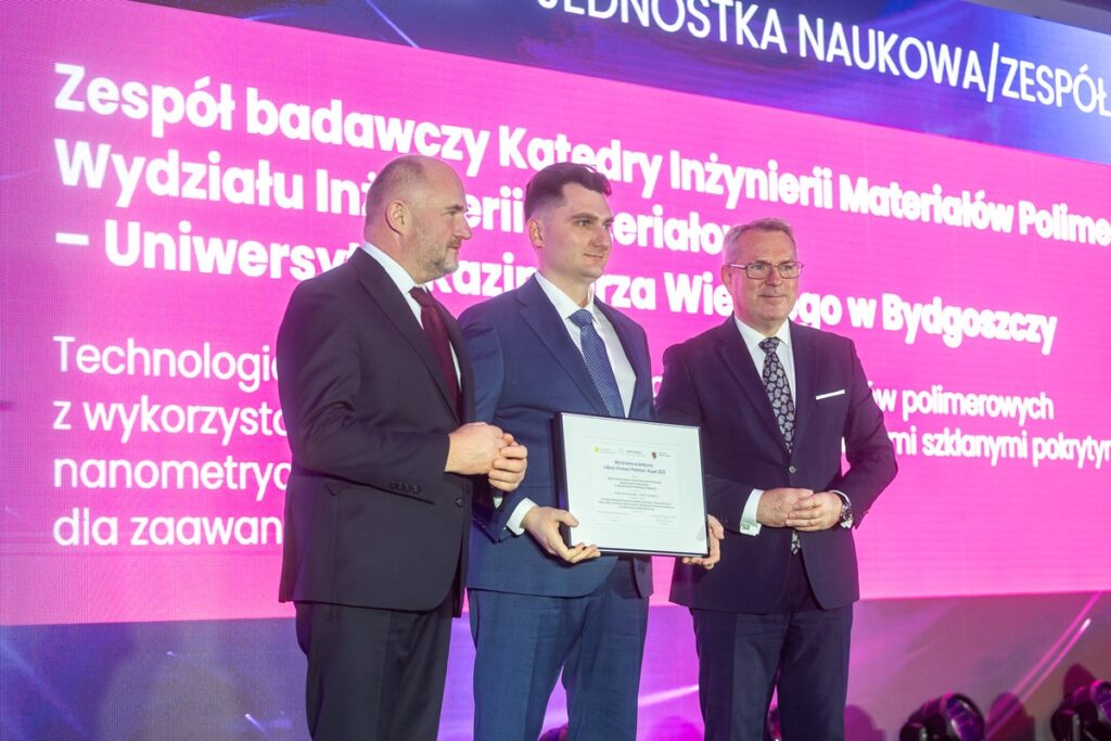 Gala wręczenia nagród konkursu „Liderzy Innowacji Pomorza i Kujaw”, fot. Szymon Zdziebło/tarantoga.pl dla UMWKP