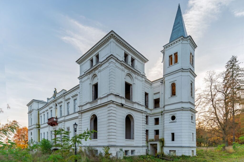 Zespół pałacowy w Wieńcu, fot. Kujawsko-Pomorskie Centrum Edukacji i Innowacji