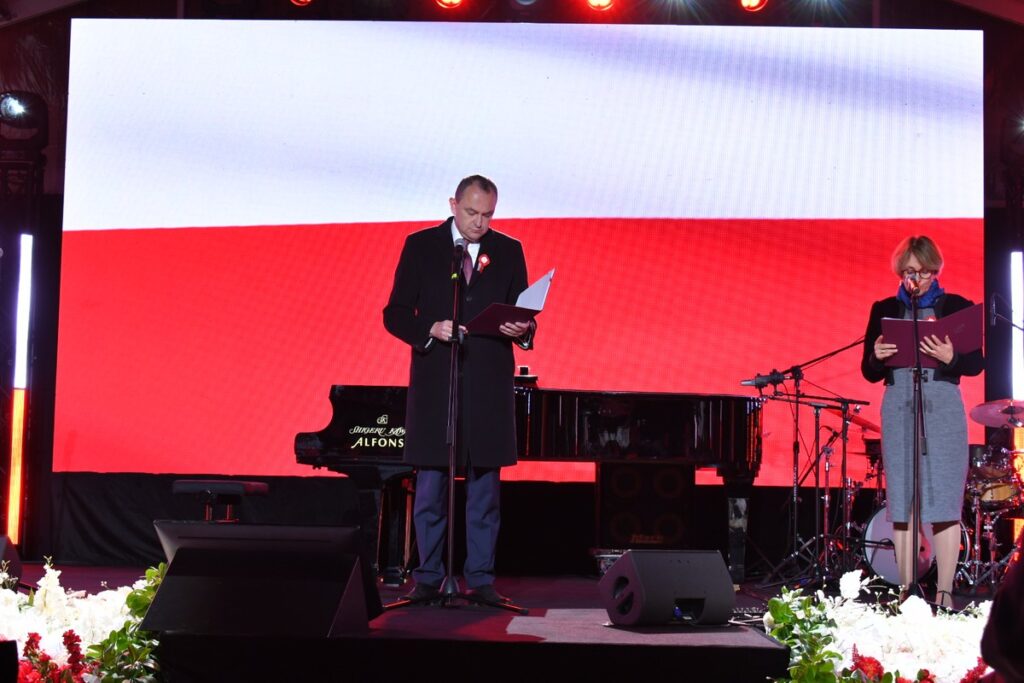 Independence Day ceremonial picnic, Embassy of the Republic of Poland to the Holy See, Rome, photo by Joanna Wawrzyniak for UMWP