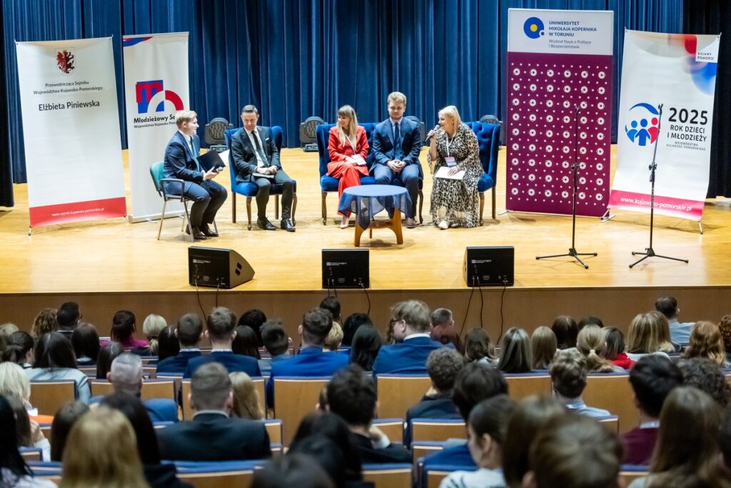 III Congress of Youth Councils of the Region, photo by Tomasz Czachorowski/eventphoto.com.pl for the Marshal’s Office of the Kujawsko-Pomorskie Region
