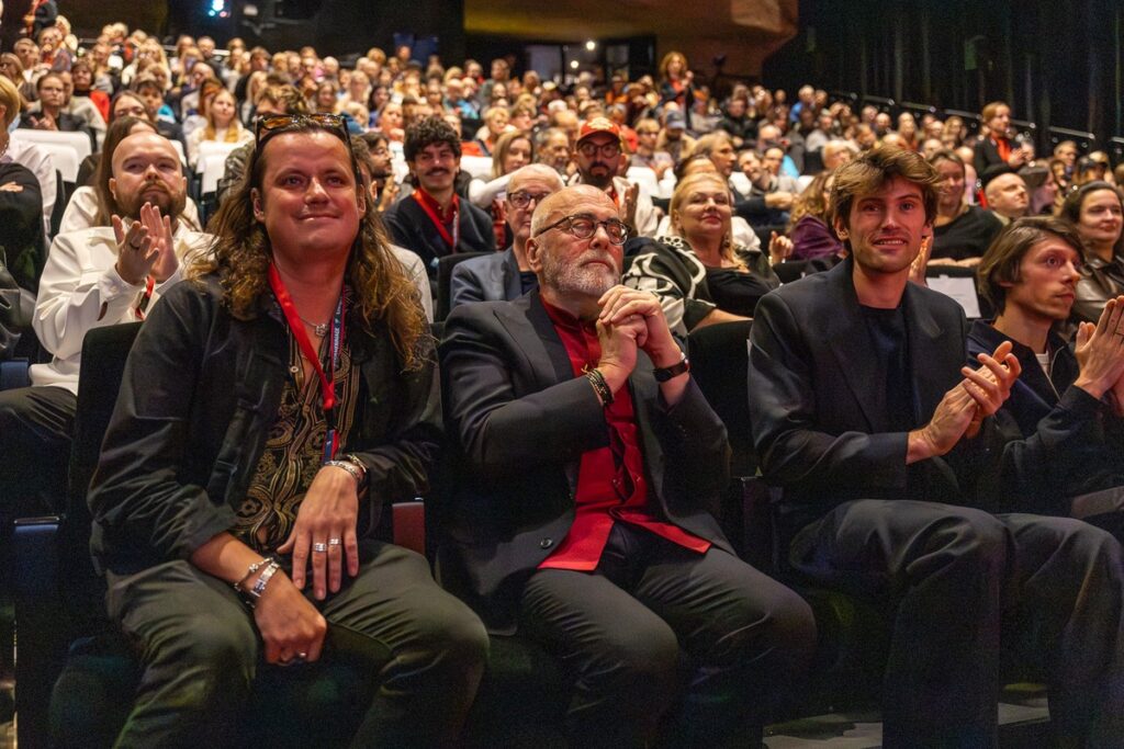 Nagroda Filmowa Marszałka Województwa dla Eryka Kulma, fot. Szymon Zdziebło/tarantoga.pl dla UMWKP