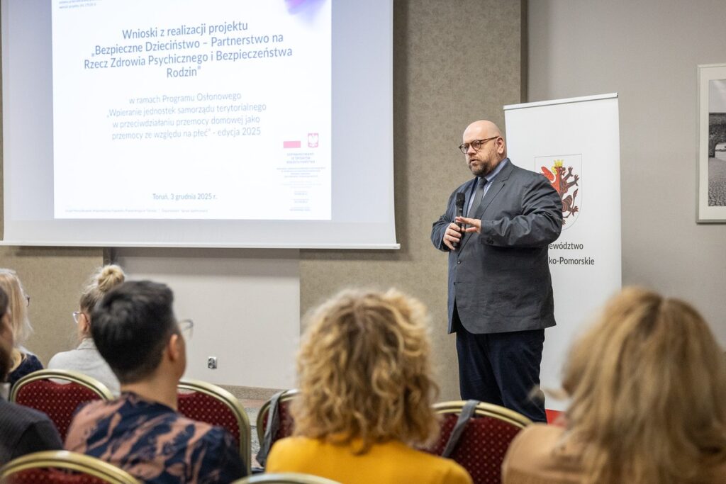 Konferencja Bezpieczne dzieciństwo – partnerstwo na rzecz zdrowia psychicznego i bezpieczeństwa rodzin”, fot. Szymon Zdziebło/tarantoga.pl dla UMWKP