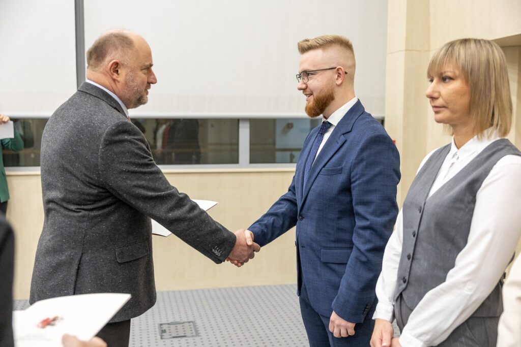Oath-taking ceremony for officials, 4 December 2025, photo by Szymon Zdziebło/tarantoga.pl for UMWKP