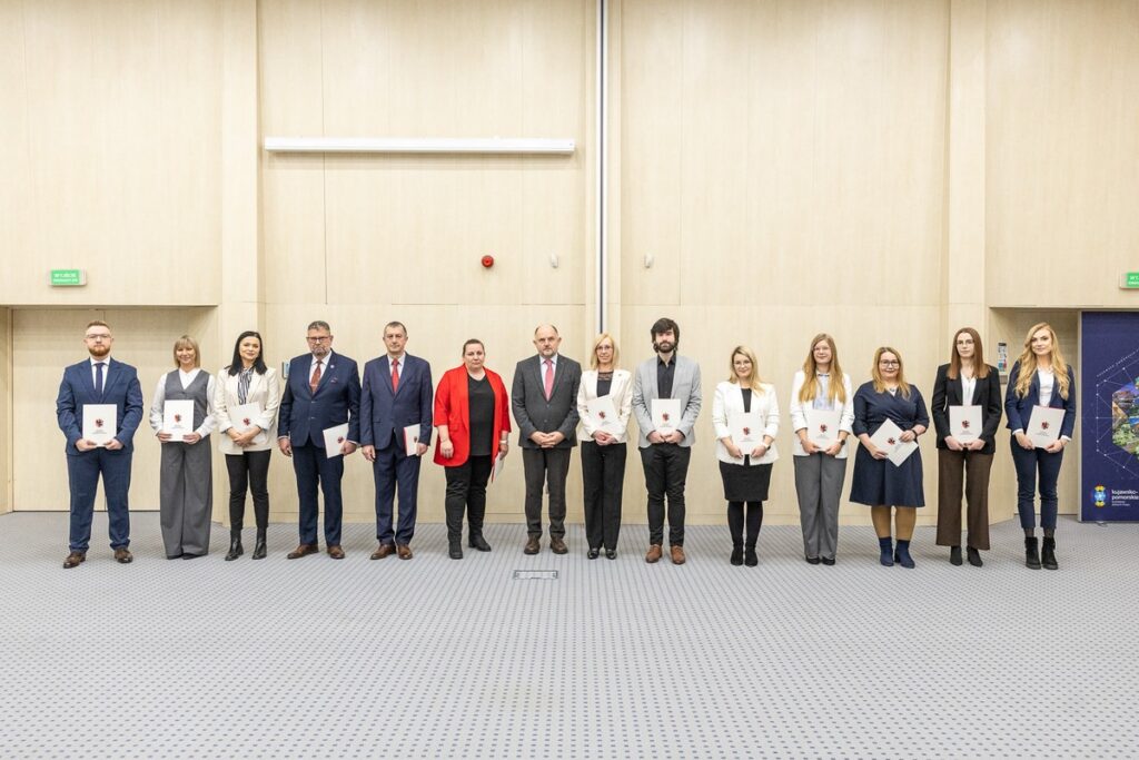 Oath-taking ceremony for officials, 4 December 2025, photo by Szymon Zdziebło/tarantoga.pl for UMWKP