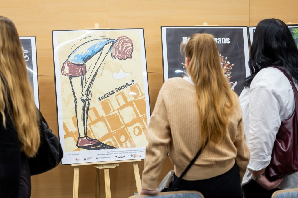 Wręczenie nagród w konkursie plastycznym „Plakat! Akcja! Reakcja!”, fot. Tomasz Czachorowski/eventphoto.com.pl dla UMWKP