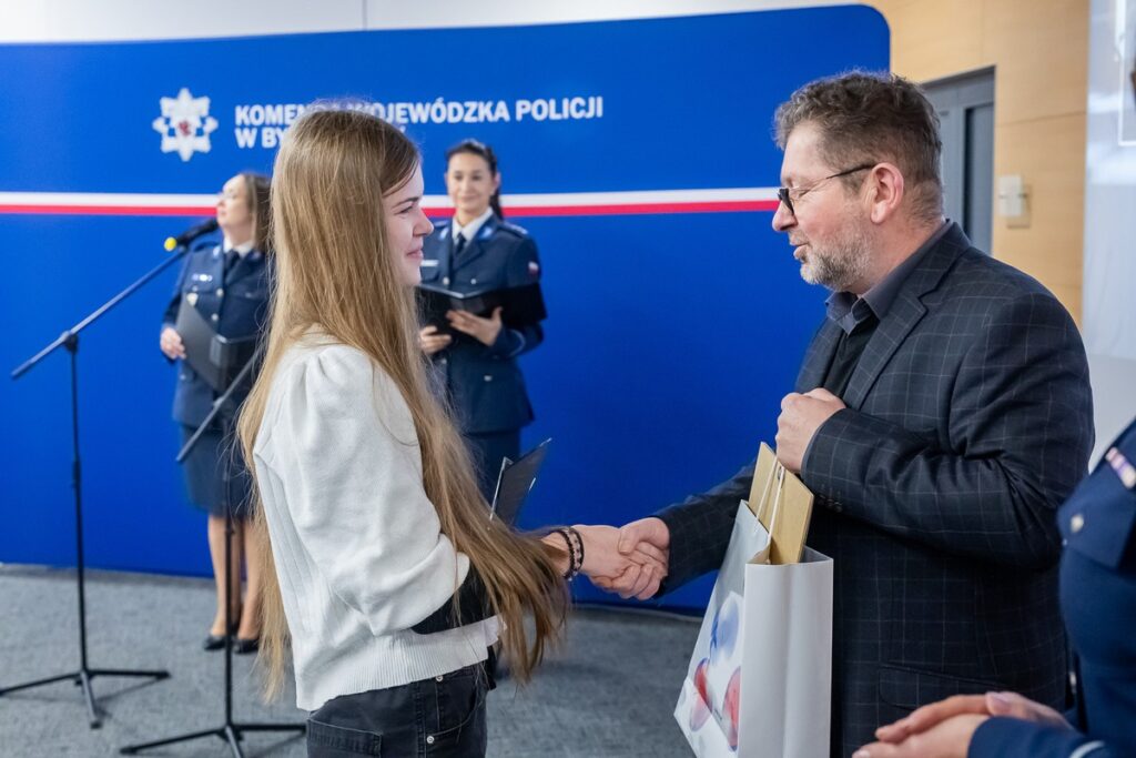 Wręczenie nagród w konkursie plastycznym „Plakat! Akcja! Reakcja!”, fot. Tomasz Czachorowski/eventphoto.com.pl dla UMWKP