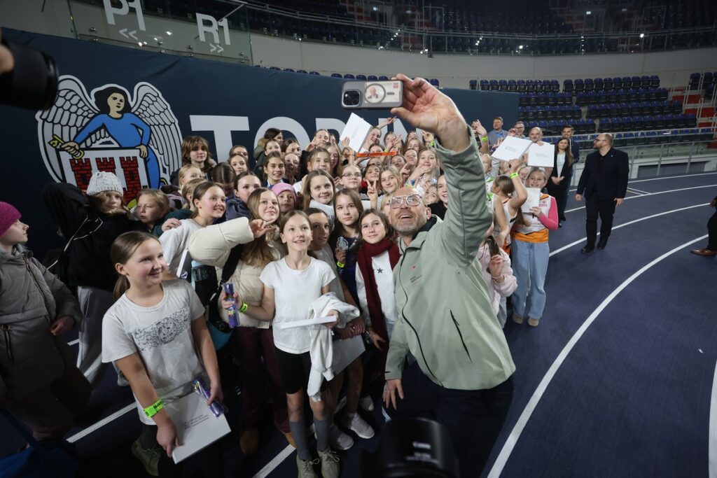 Meeting with Jakub Rutnicki, Minister of Sport and Tourism, and Sebastian Chmara, President of the Polish Athletics Association, in Toruń, photo by Mikolaj Kuras for UMWKP