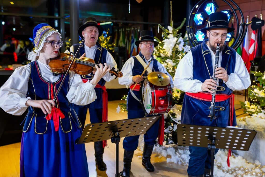 Pre-Christmas meeting at the Committee of the Regions, photo by Tomasz Czachorowski/eventphoto.com.pl for the UMWKP