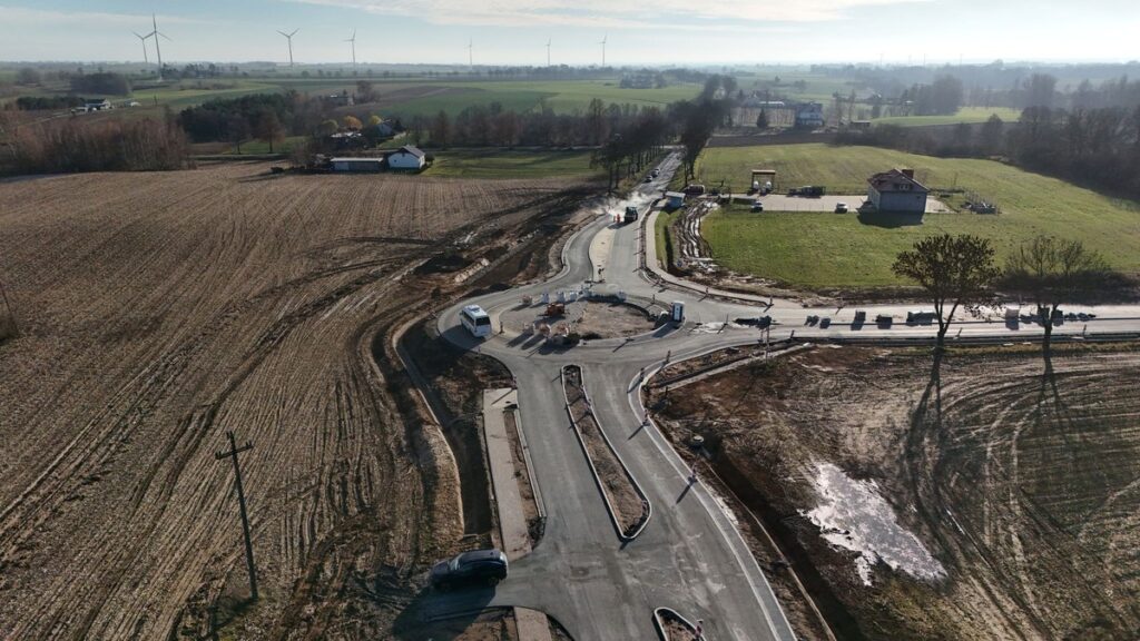 Budowa ronda w Dyblinie (powiat lipnowski), fot. ZDW