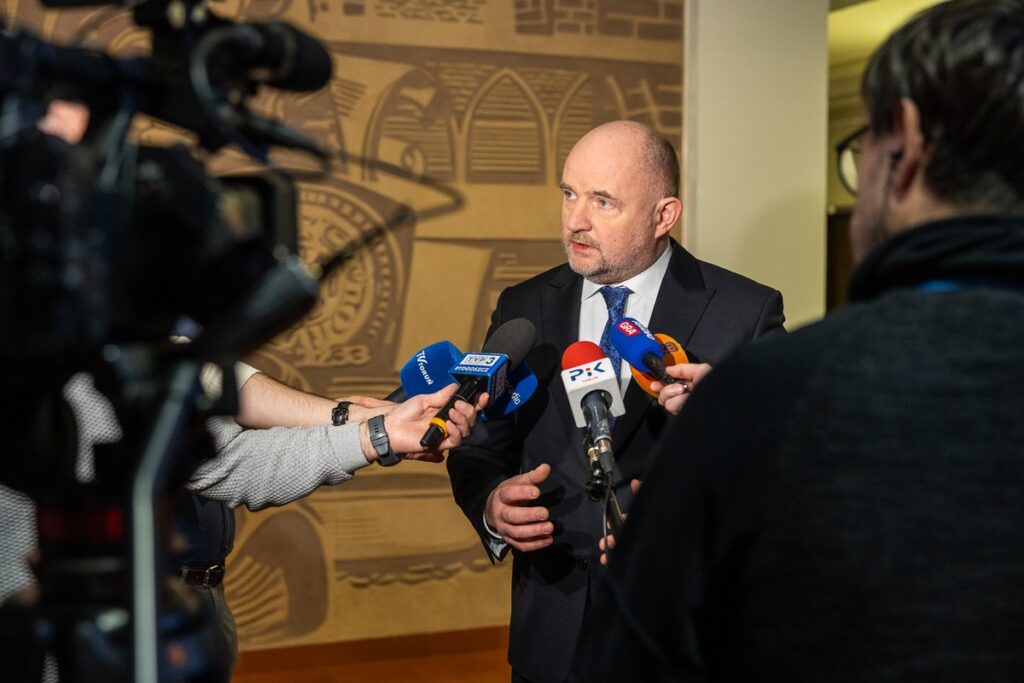 Ceremonia wręczenia umów FEdKP, 16 grudnia 2025, fot. Szymon Zdziebło/tarantoga dla UMWKP