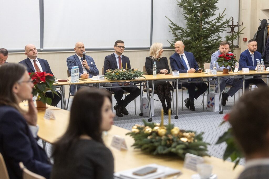 Posiedzenie prezydium WRDS, 17 grudnia 2025, fot. Szymon Zdziebło/tarntoga dla UMWKP