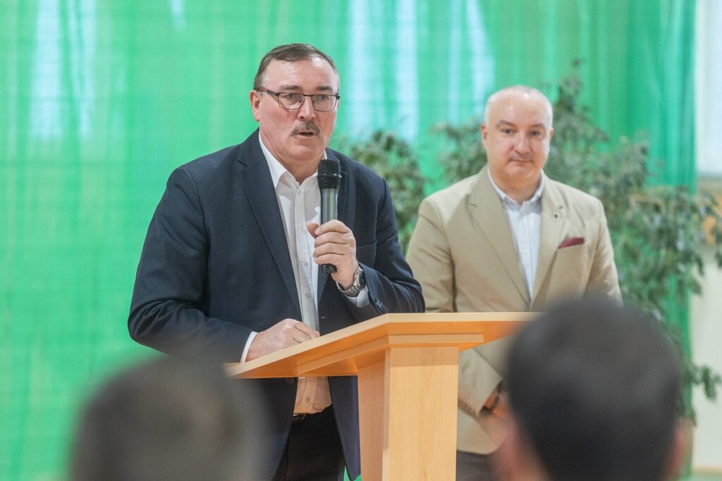 Otwarcie zmodernizowanej drogi wojewódzkiej nr 563, fot. Szymon Zdziebło/tarantoga.pl dla UMWKP