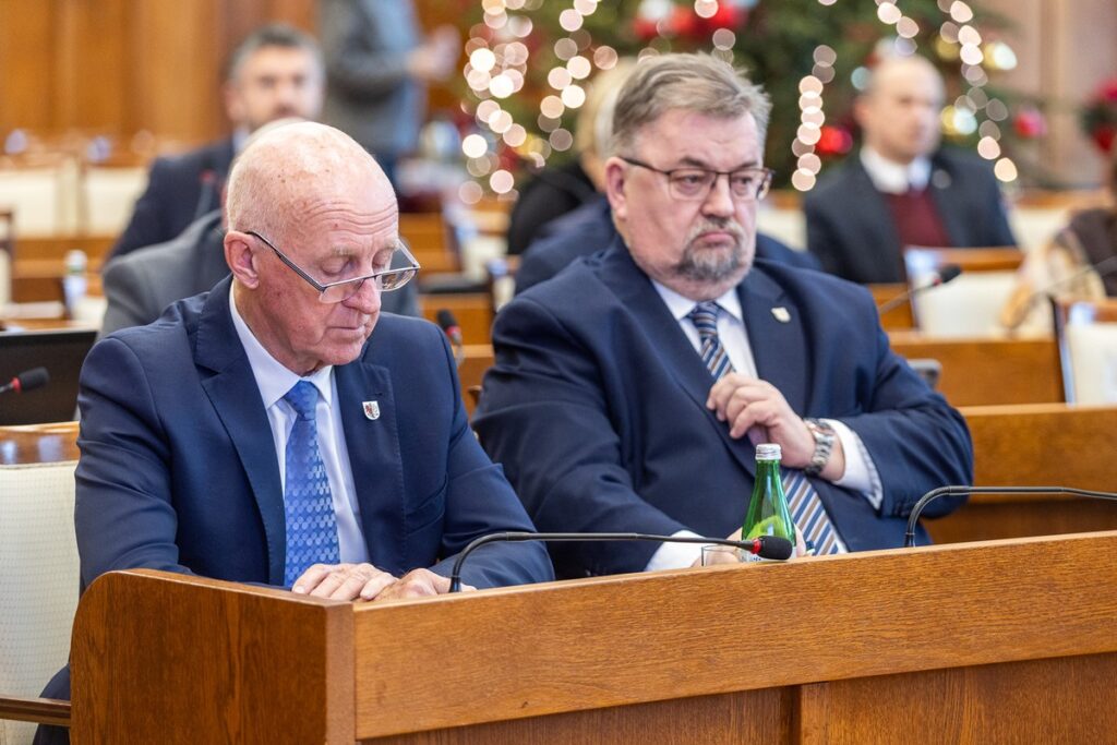 Budget session of the Regional Parliament, 19 December 2025, photo by Szymon Zdziebło / tarantoga for the UMWKP