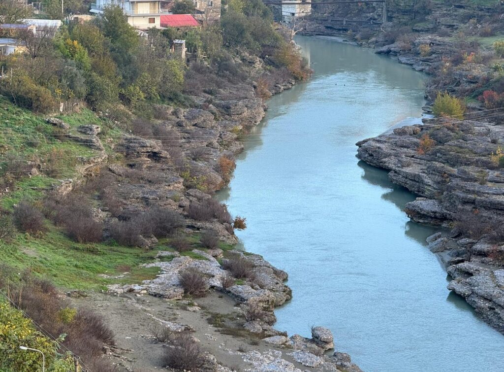 Rzeka Vjosa, Permet, Albania, fot. Krzysztof Wojtkowiak
