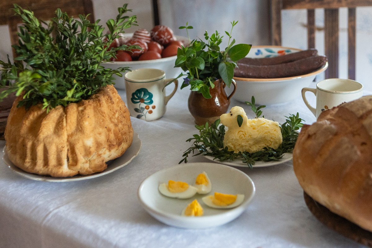 Easter Dishes, photo by Mikołaj Kuras for UMWKP
