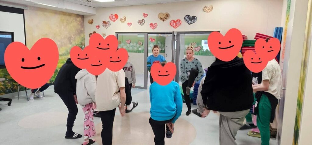 improwizacja i ruch teatralny