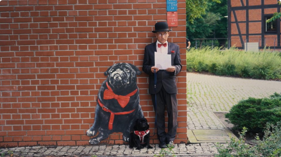 Kadr z filmu „Wpół do drugiej” Katarzyny Boguckiej