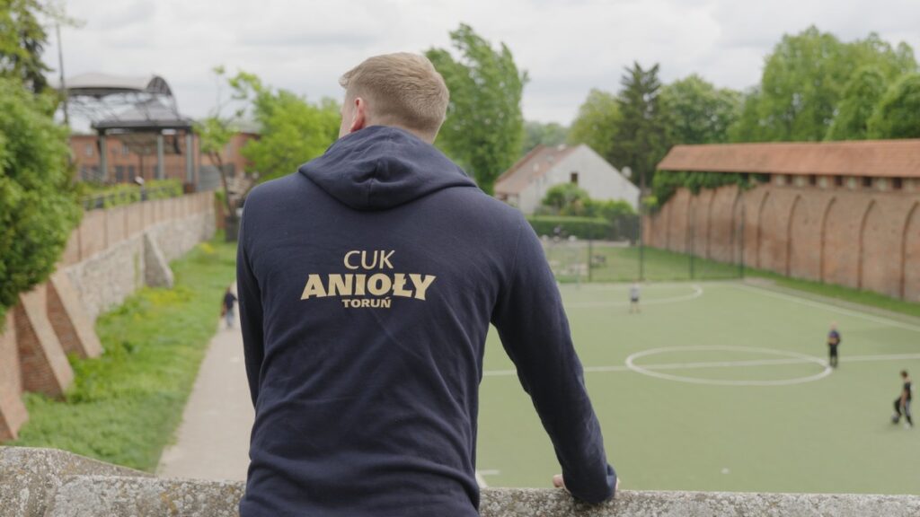 Kadr z serialu dokumentalnego Anioły z Torunia, fot. Splot Media