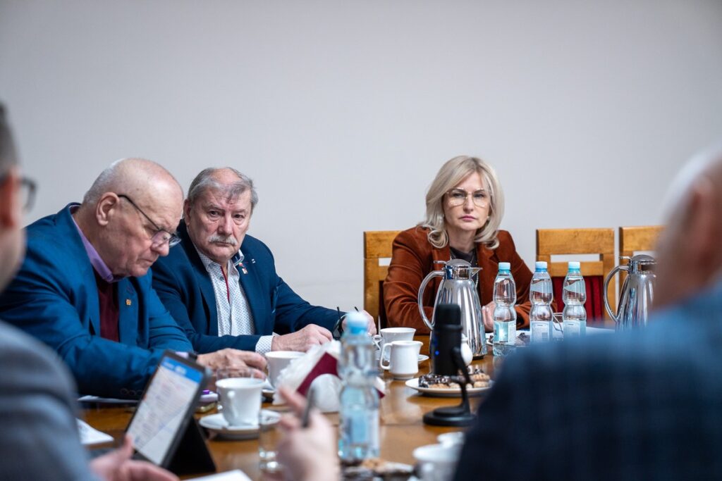 od lewej p. H. Matuszewski, p. A. Arndt, p. E. Kantowicz