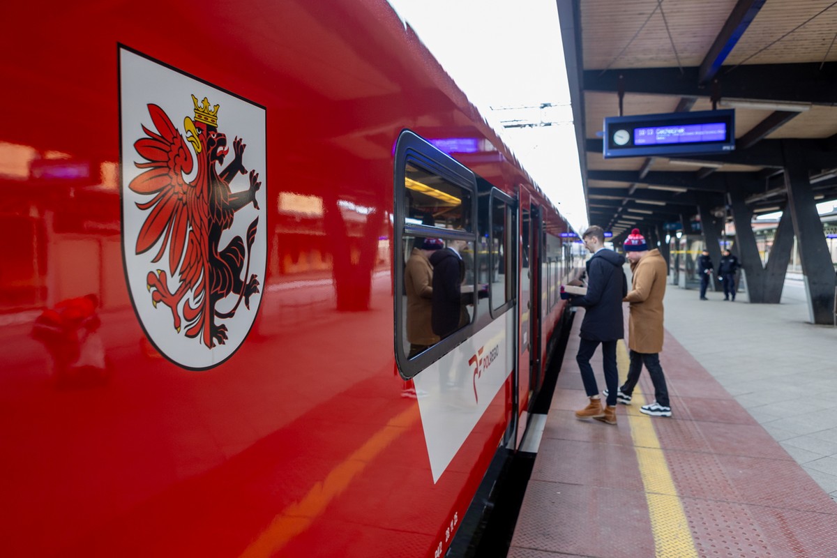 Wyjazd pociągu do Ciechocinka, fot. Mikołaj Kuras dla UMWKP